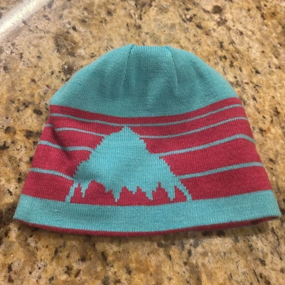 Burton reversible toddler winter hat ❄️